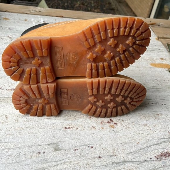 Timberland Premium 6-Inch Waterproof Boot women’s 9.5 (Men’s size 8) - Picture 4 of 8